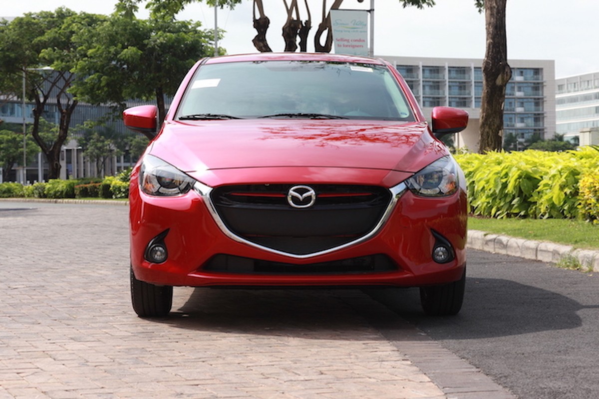 Can canh Mazda 2 “xe chat, gia mem” moi tai Viet Nam-Hinh-2